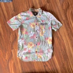 Men’s aloha shirt